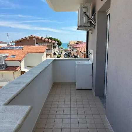 شقة Con Piscina Tortoreto